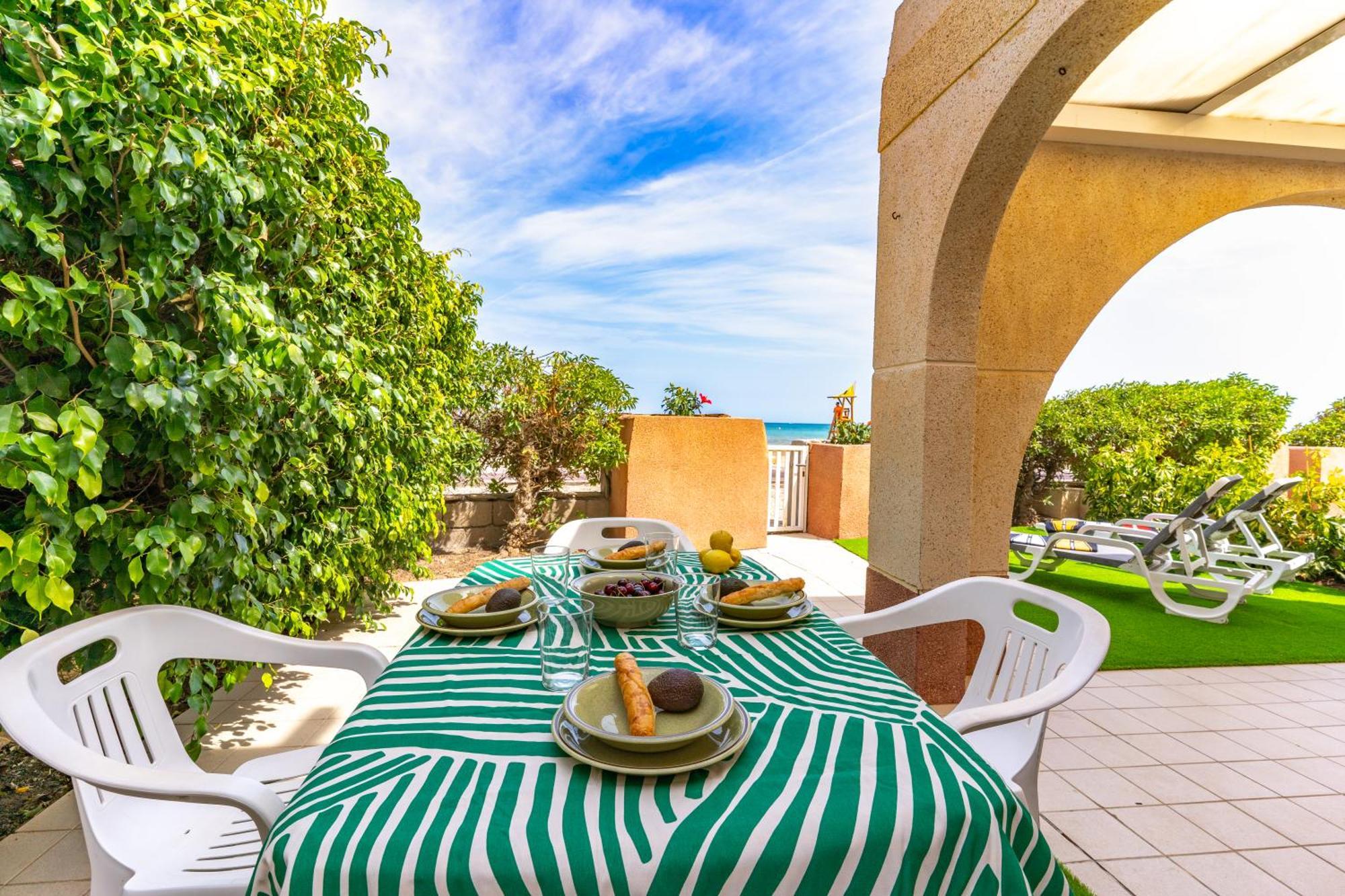 Beachhouse Playa R&R Рокетас де Мар Екстериор снимка