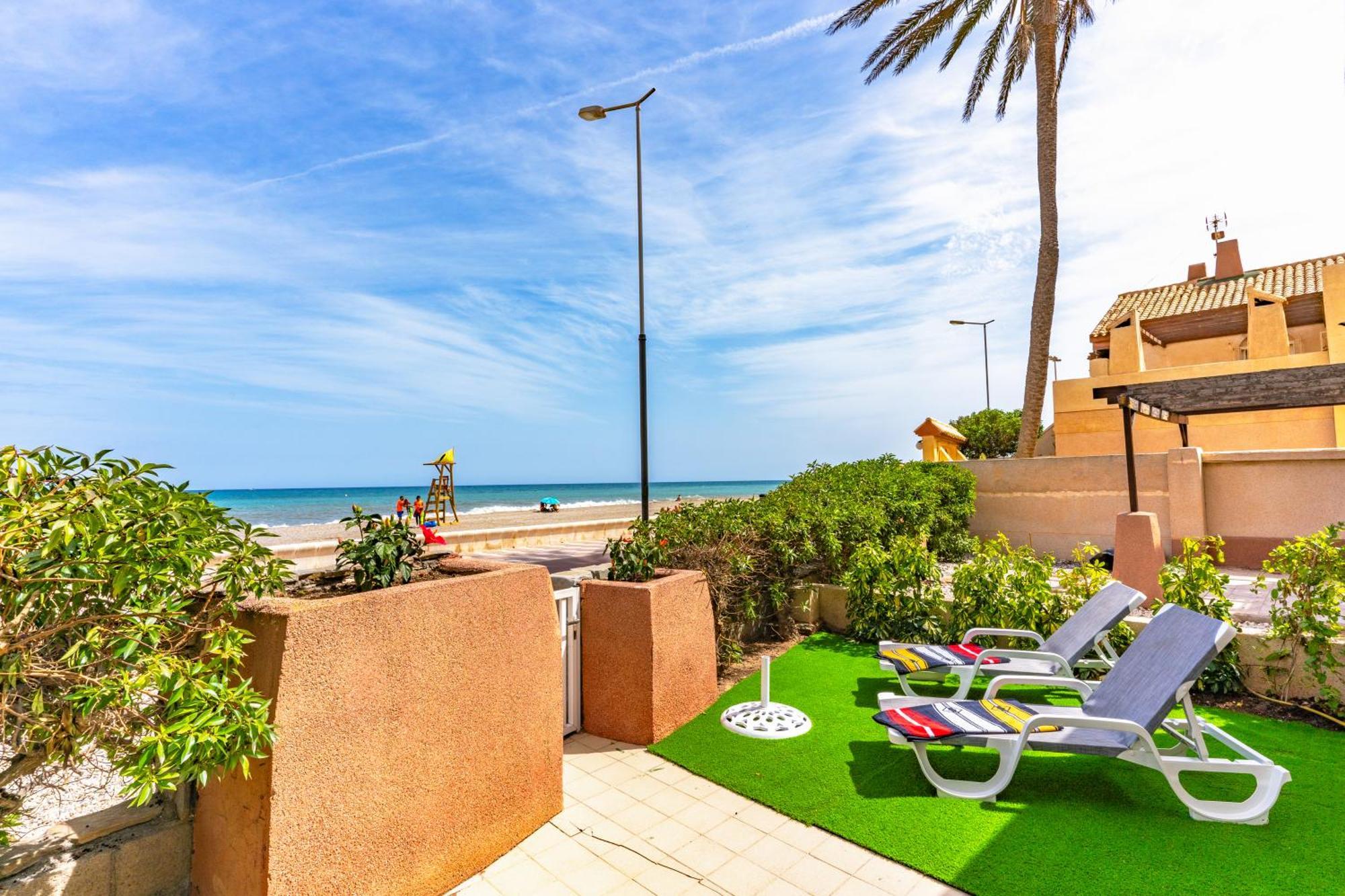 Beachhouse Playa R&R Рокетас де Мар Екстериор снимка
